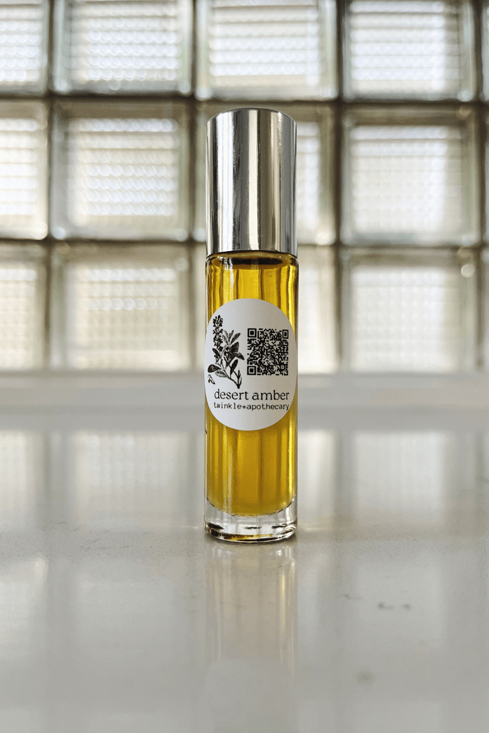 Desert Amber: stand-alone fragrance