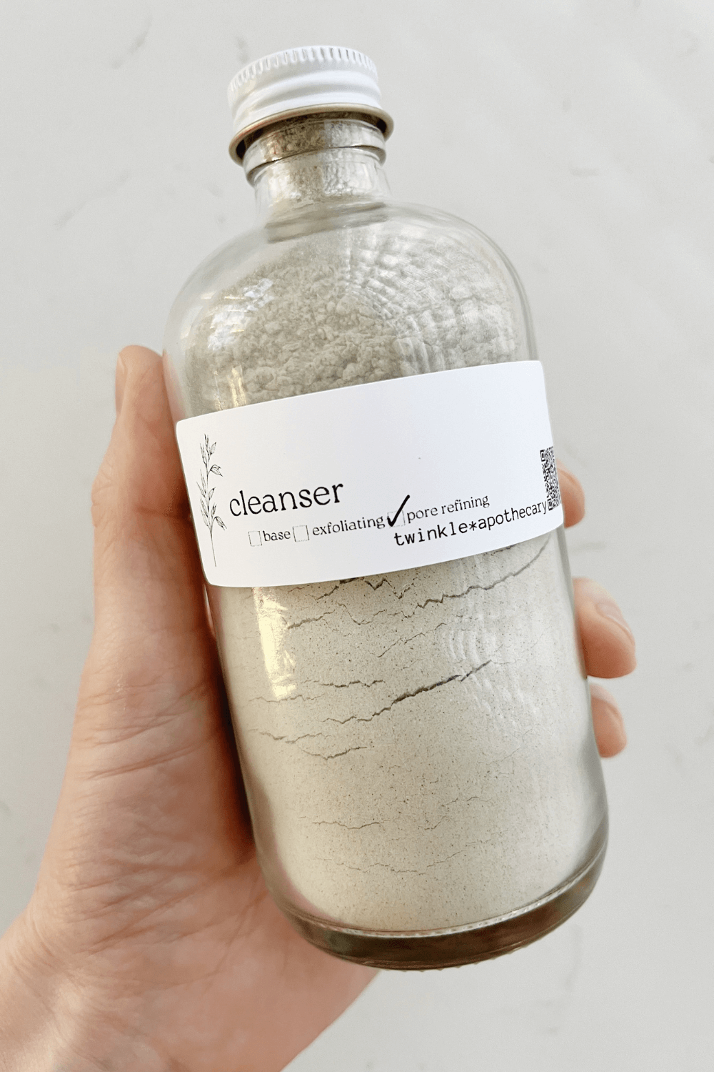 Cleanser: skincare